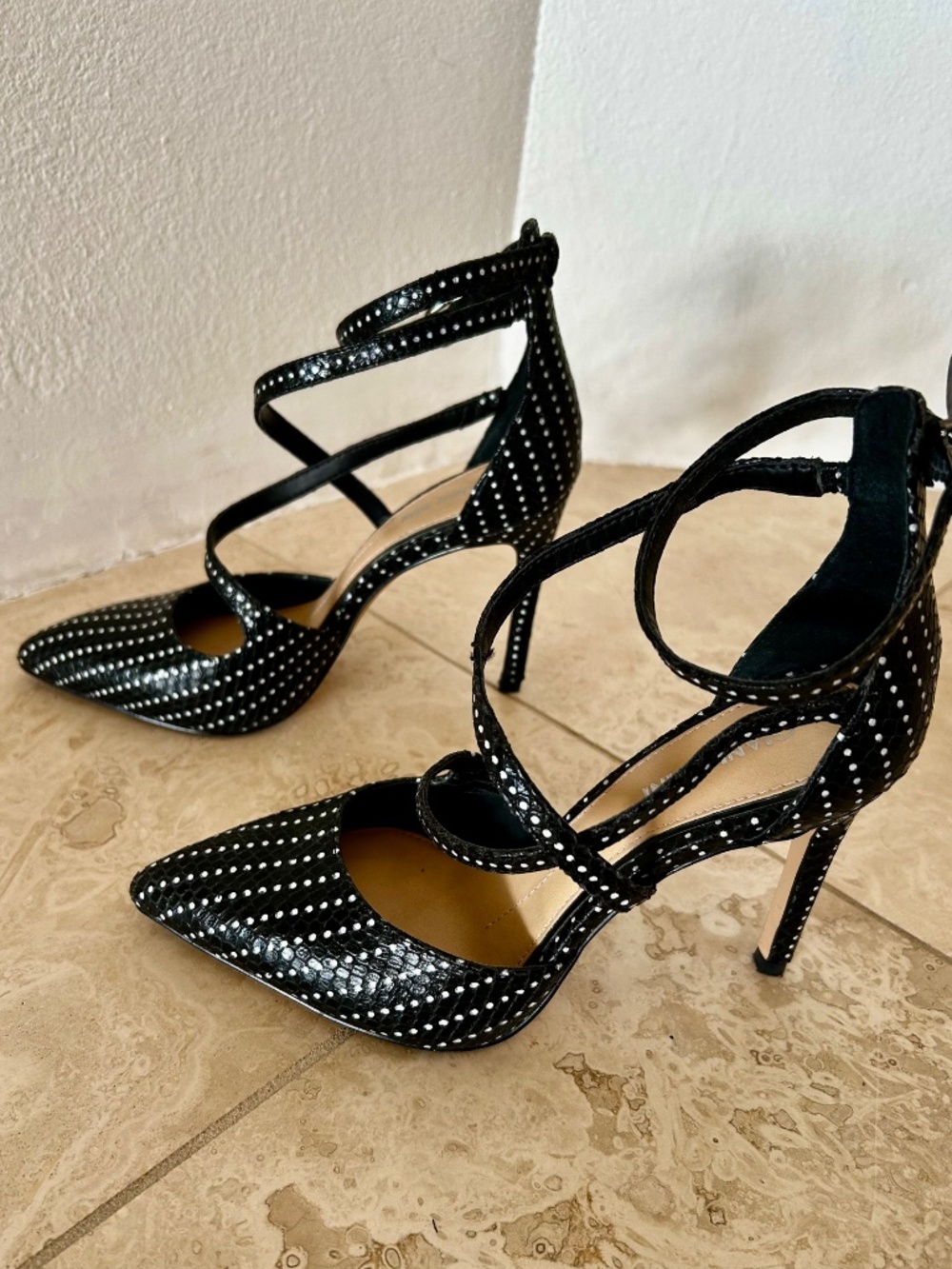 Gianni Bini Polka Dot Criss Cross Heels *Size 7